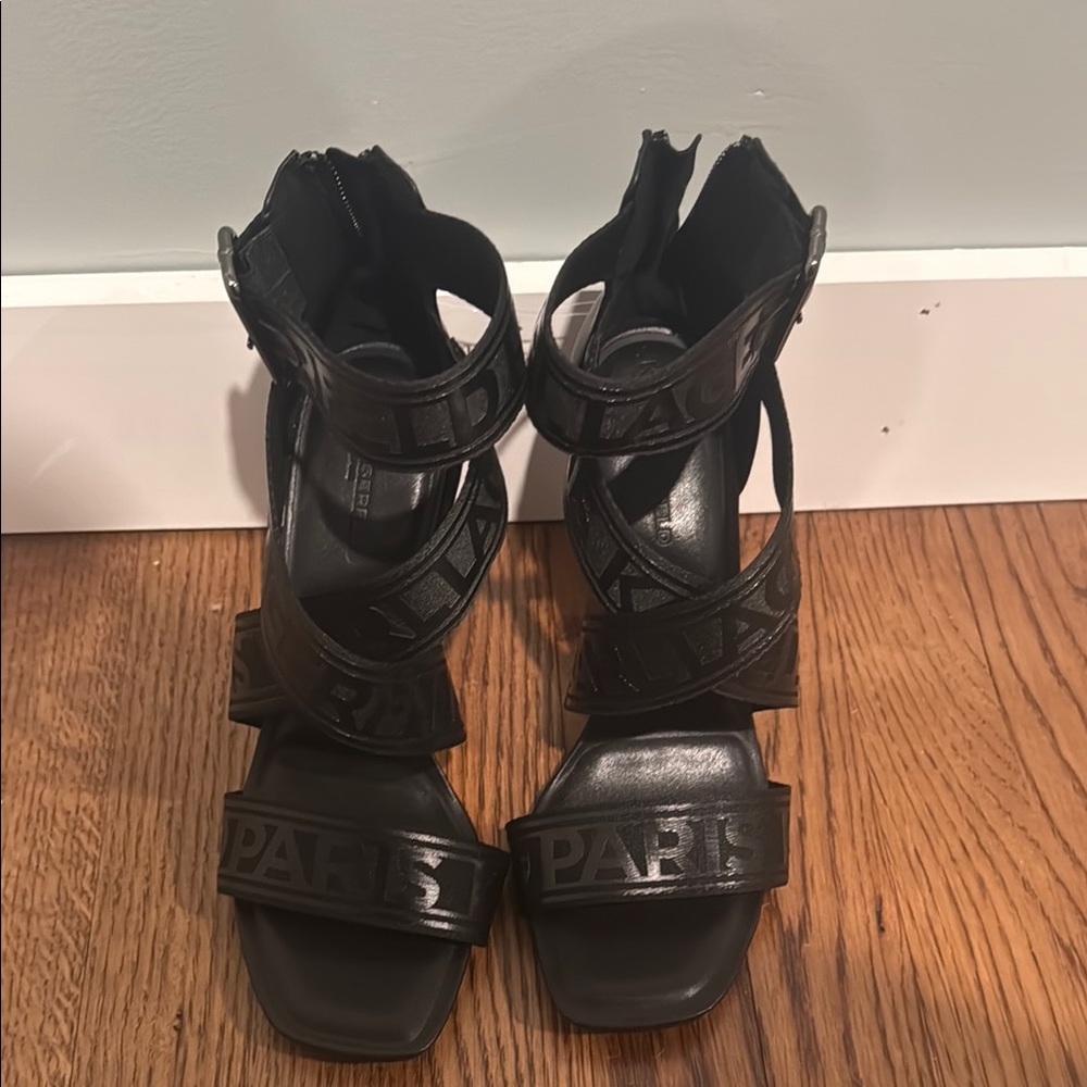 Karl Lagerfield Paris Caraley 9.5 Black Heels NWT